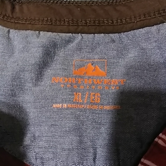 Northwest Long Sleeve 3 Button Tshirt - Picture 2 of 3